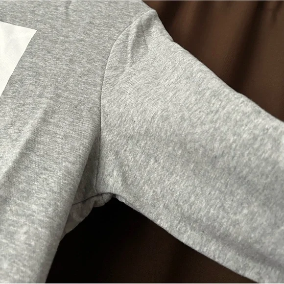 Nike Cropped Crew Neck Sweatshirt - Picture 7 of 9